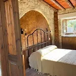 Casă la țară Romanos